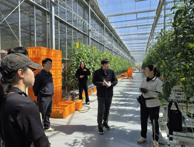 봉화군, ㈜이랜드팜앤푸드 청과MD 임대형 스마트팜 방문
