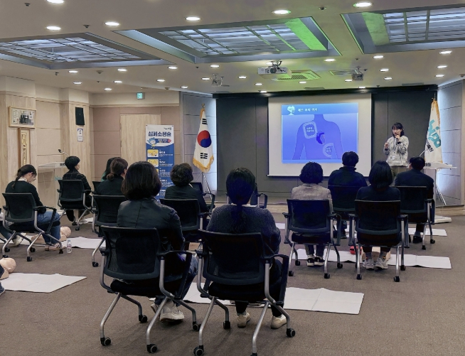 부천시, 전통시장 '자동심장충격기 관리책임자 교육' 실시