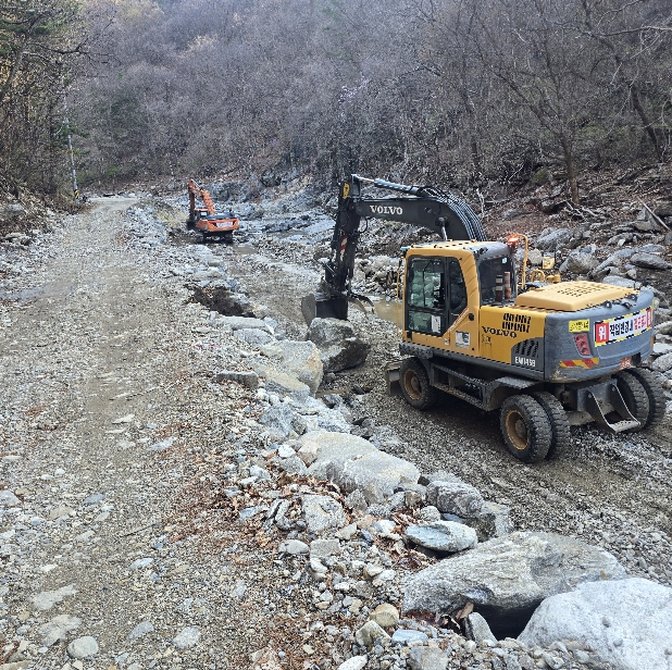 경기도, 연인산도립공원 폭우 피해 '친환경 항구복구' 장마 전 끝낸다