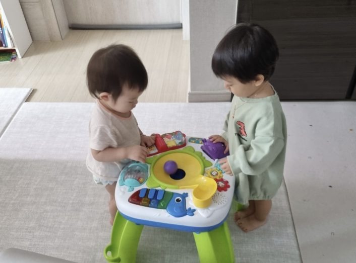 청주시, 장난감대여 택배서비스 시범 운영… 양육 부담 던다