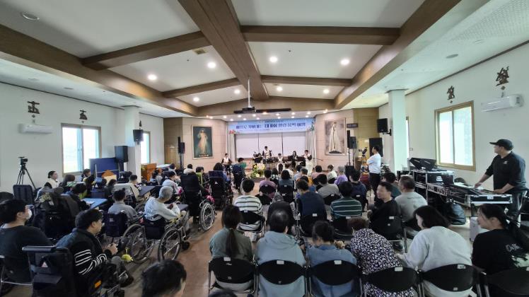 고령문화관광재단 ‘2026 구석구석 문화가 있는 날 두 번째 이야기’, 성요셉재활원에 전한 따뜻한 선율
