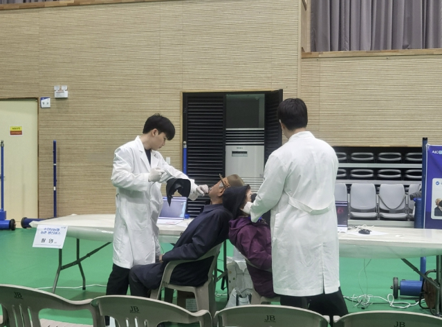 충주시, '농촌 왕진버스'로 찾아가는 의료서비스 제공