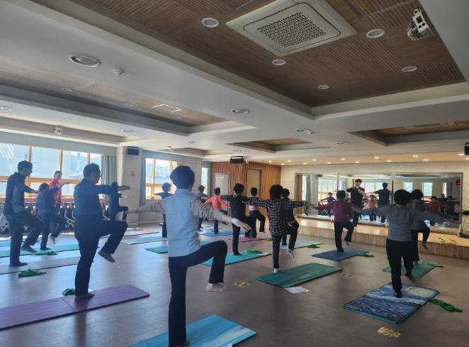 함안군건강생활지원센터, 농업인 근력강화 운동 프로그램 운영
