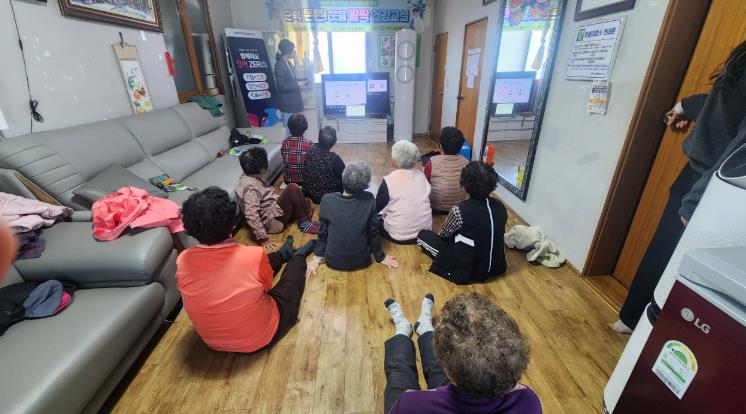 문경시, 기침 뚝! 건강 똑! 찾아가는 경로당 결핵 예방 교실 운영제 
