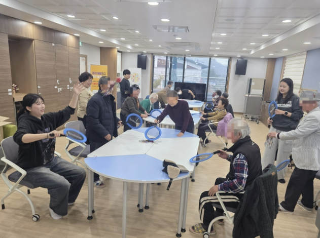 괴산군 보건소, 경증 치매 어르신 돕는 '기억 올림' 쉼터 활발