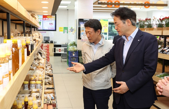 고양시, 민생 경제 행보⋯원당농협 로컬푸드 직매장 방문