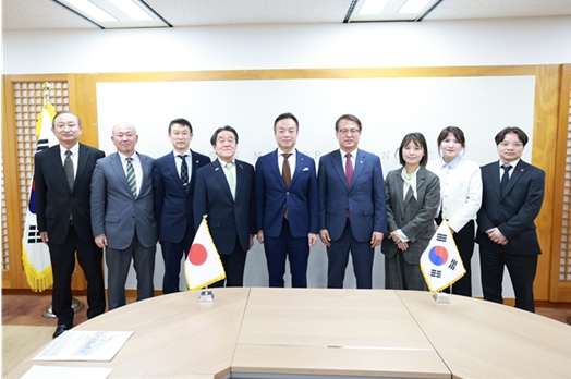 부산시, 자매결연 50주년 맞아 조선통신사 일본 시모노세키시 대표단 접견