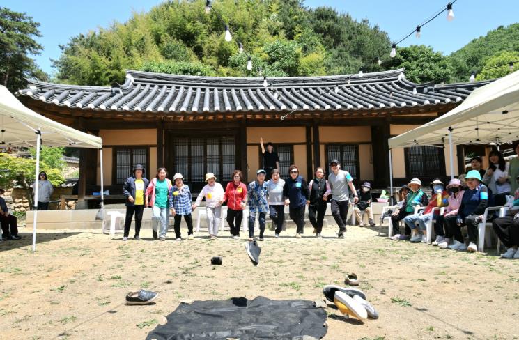 괴산군, ‘봄봄 운동회’ 개최…장애인과 비장애인 함께 어우러진 화합의 시간