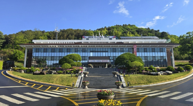 홍천군, 결혼의 시작과 지역 정착을 함께 응원한다! 2026년 7월 1일부터 결혼장려금 지원 신규 사업 시행
