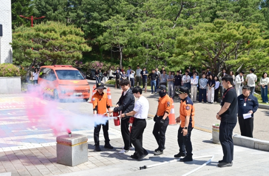 청송군, 군청사 합동 소방훈련 및 교육 실시