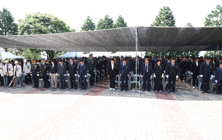 광양시, '제71회 현충일 추념식' 개최