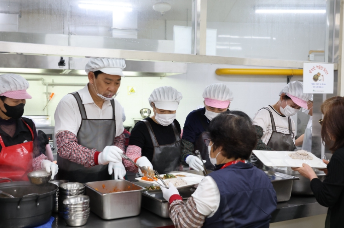 박용선 포항시장 당선인, 복지에서 경제까지 민생 현장 광폭 행보
