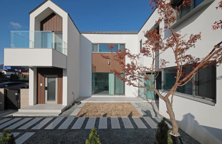 남해군, 경상남도 우수주택 선정작 순회 전시회 개최
