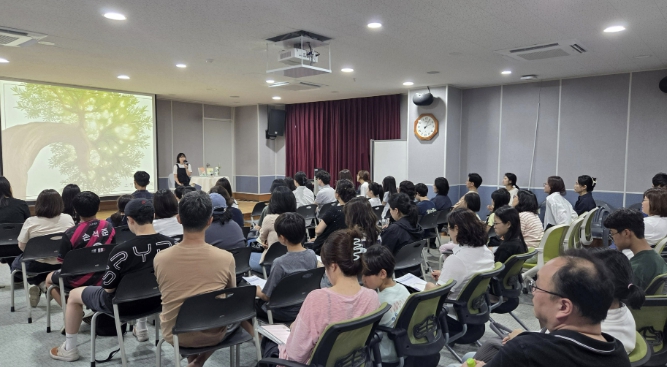 가평군 설악도서관, 작가와의 만남 행사 '북적'
