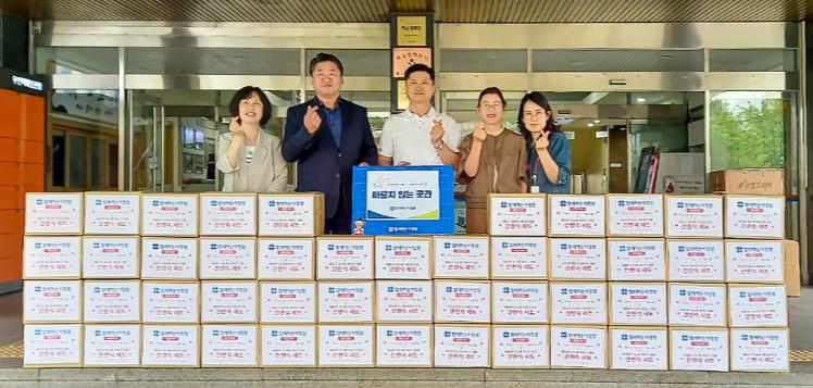 (사)함께하는 사랑밭 대전지부, 대전 대덕구에 간편식 50세트 기탁
