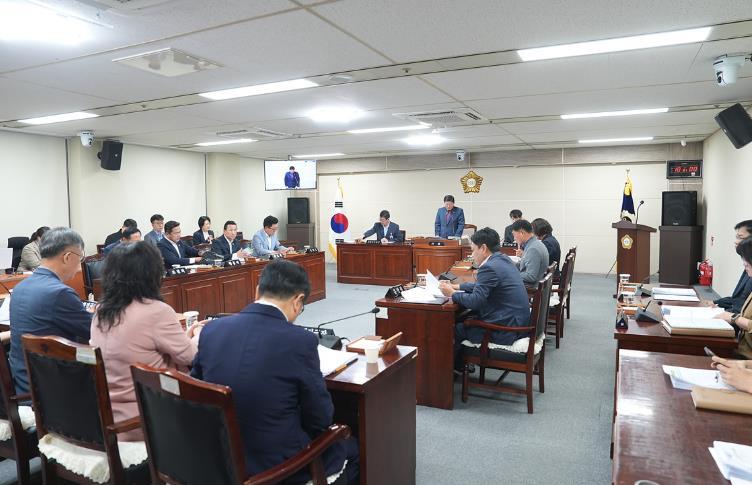음성군의회, 6월 정례의원간담회 개최
