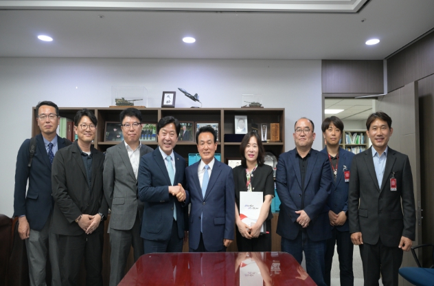 시민이 바란 협치 실현, 백성현 논산시장-황명선 국회의원 지역 현안 해결 위해 머리 맞대