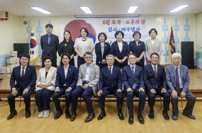 서울시의회 김영옥 보건복지위원장, 서울시립상이군경복지관 '6월 호국·보훈의 달 위안행사' 참석