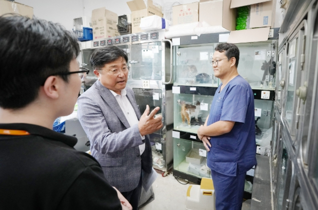 박관열 광주시장 당선인, 첫 민생·복지 행보로 동물보호소 방문…동물복지 정책 강화 의지 밝혀